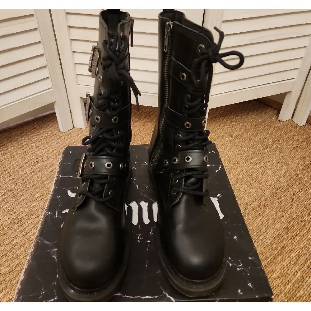 Demonia Black Combat Boots with Silver Buckles BOLT330/BLV Size 11 NWT